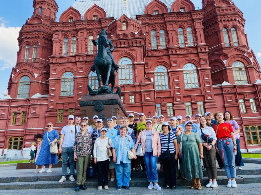 Автобусная экскурсия по историческим местам Москвы, связанным с годами войны